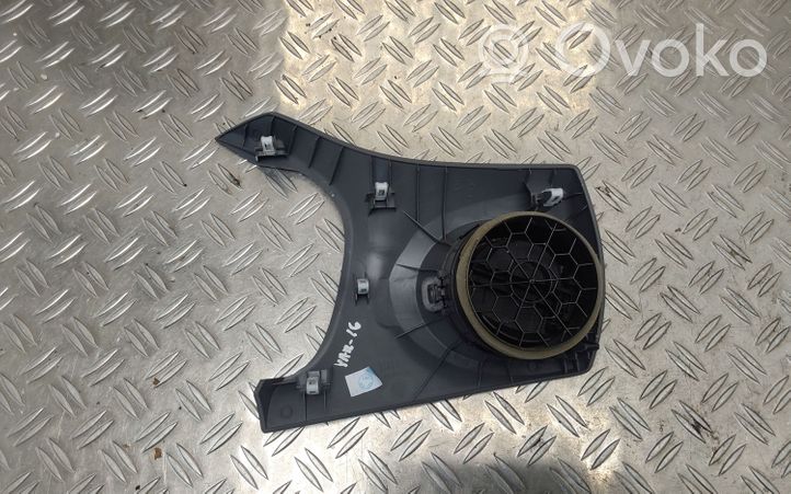 Toyota Yaris Kojelaudan sivutuuletussuuttimen kehys 554040D020