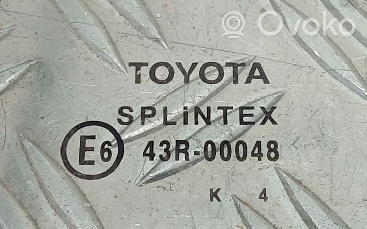 Toyota Yaris Szyba karoseryjna drzwi tylnych 43R00048