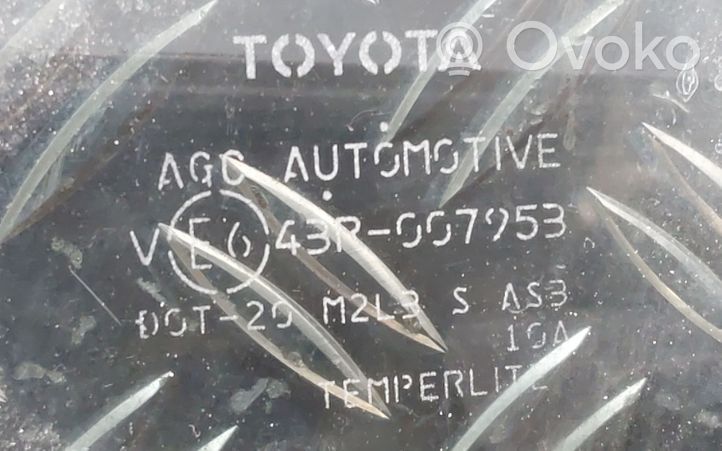 Toyota RAV 4 (XA40) Vitre de fenêtre porte arrière 43R007953