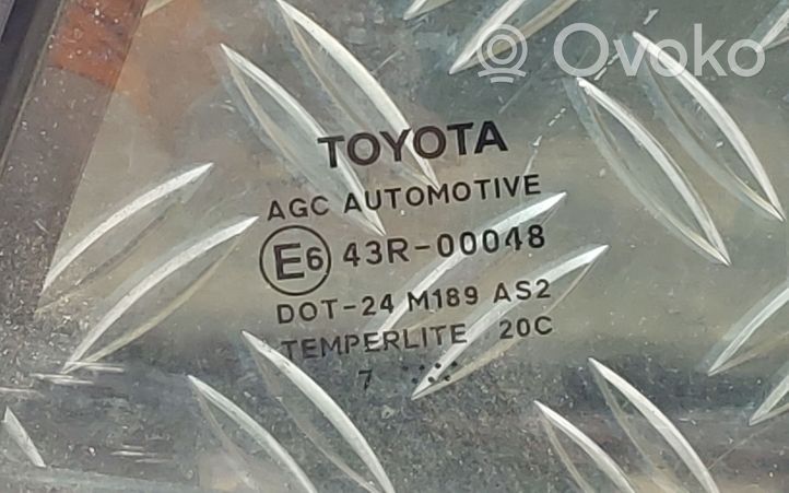 Toyota Auris 150 Szyba karoseryjna drzwi tylnych 43R00048