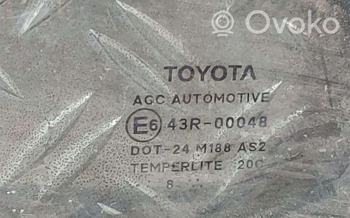 Toyota Avensis T270 Takakulmaikkunan ikkunalasi 43R00048