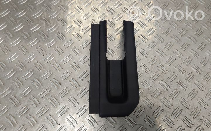 Toyota Prius+ (ZVW40) Rear seat rail trim cover 7215747070