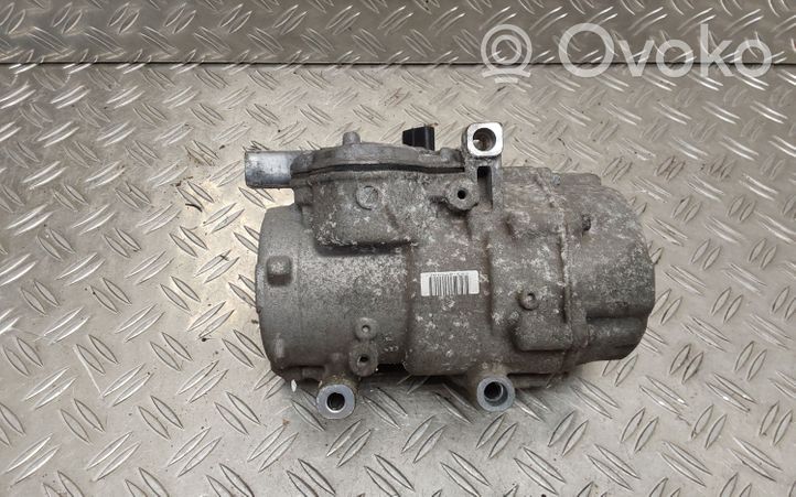 Toyota Prius+ (ZVW40) Compressore aria condizionata (A/C) (pompa) 0422000404