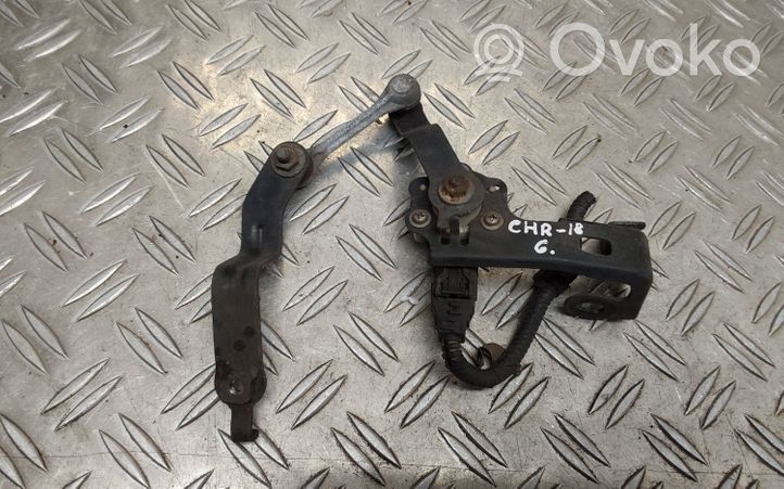 Toyota C-HR Sensore di livello faro/fanale 7F3011