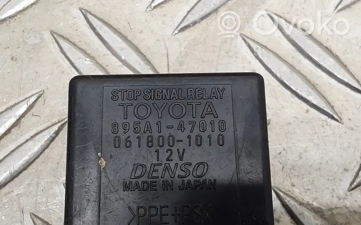 Toyota Avensis T270 Muu rele 895A147010