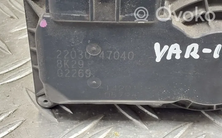 Toyota Yaris Clapet d'étranglement 2203047040