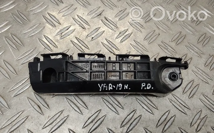 Toyota Yaris Support de montage de pare-chocs avant 525350D090