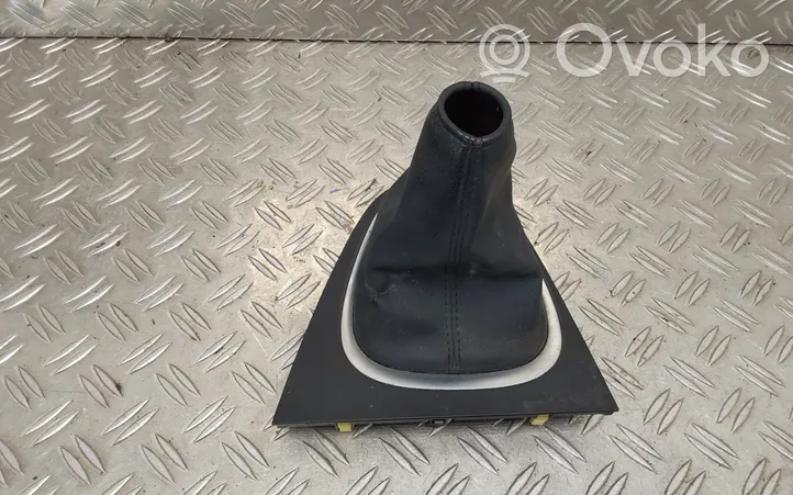 Toyota Verso Rivestimento in pelle/manopola della leva del cambio 588420F050