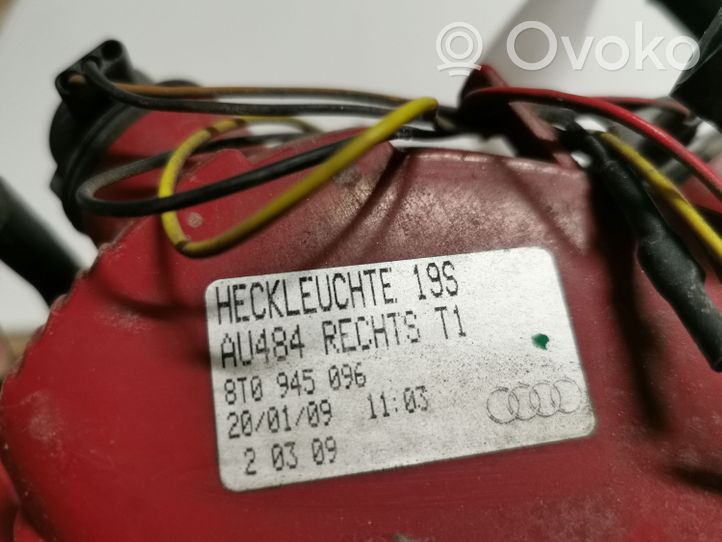 Audi A5 8T 8F Galinis žibintas kėbule 8T0945096