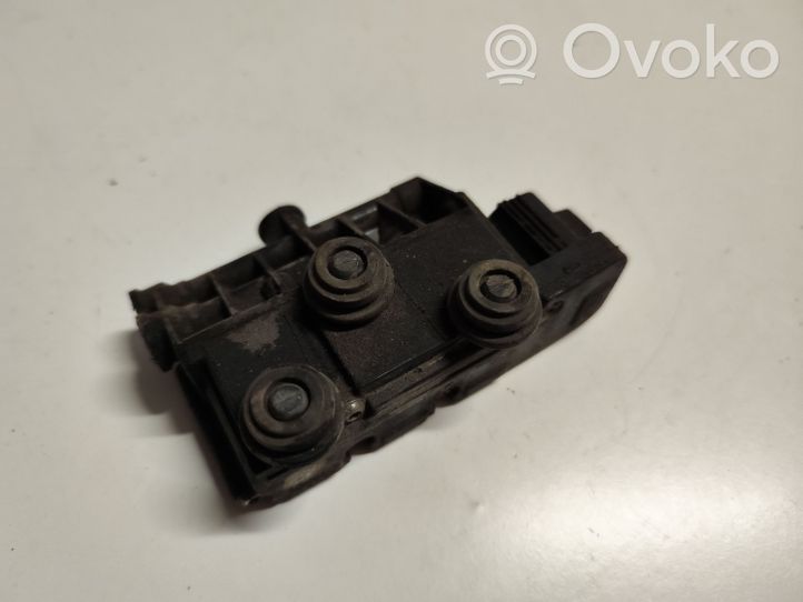 Land Rover Discovery 4 - LR4 Blocco valvola della sospensione pneumatica RVH000055