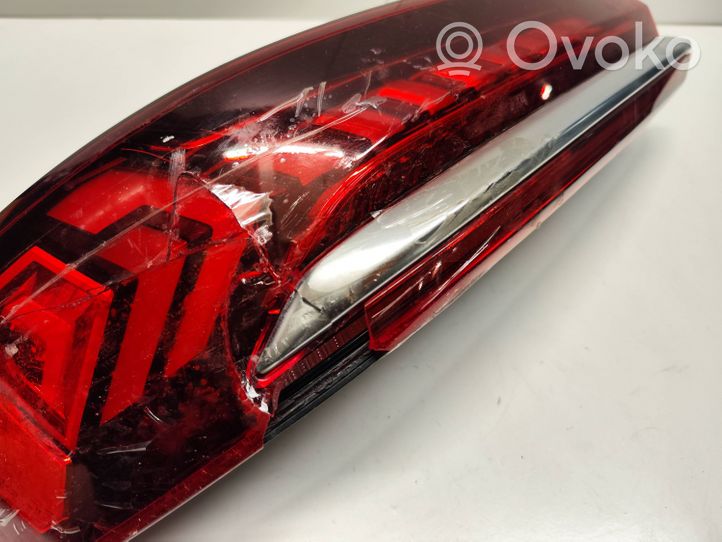 Audi Q7 4M Rear bumper light 4M0945075