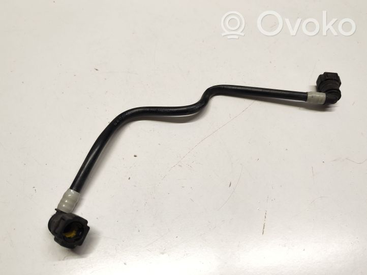 Audi Q7 4M Tuyau d'alimentation conduite de carburant 4M0201220E