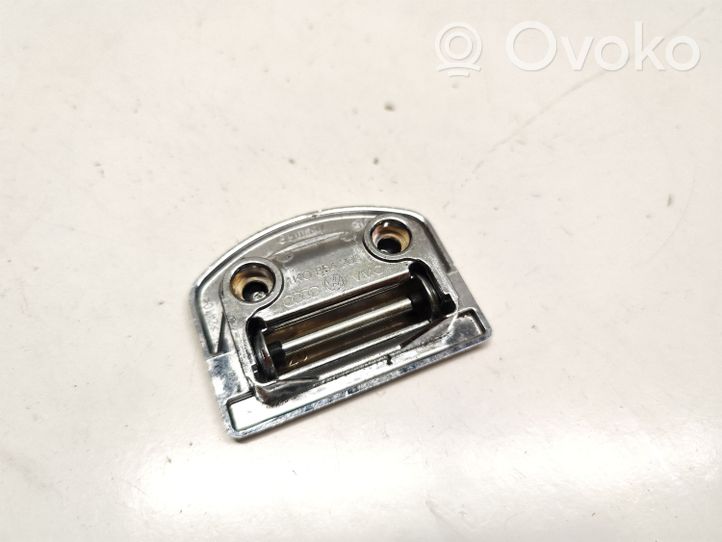 Audi A4 S4 B9 Fissaggio gancio/anello 1K0864203