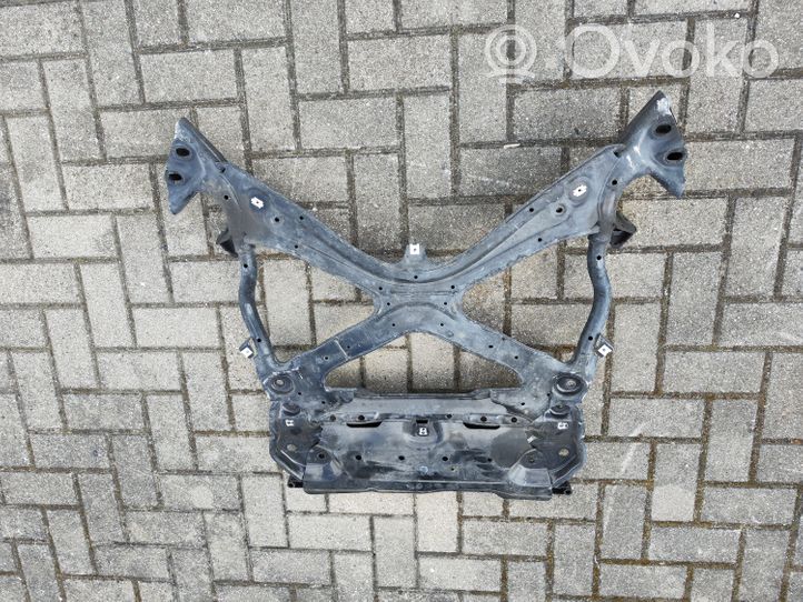 Audi A4 S4 B9 Rama pomocnicza przednia 8W1399347B