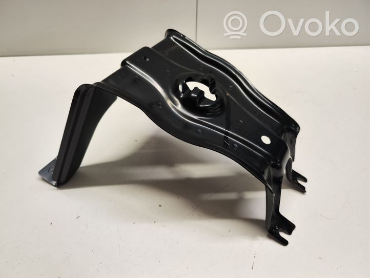 Audi A4 S4 B9 Supporto di montaggio ruota di scorta 8W0802715