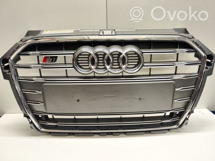 Audi A1 Front bumper upper radiator grill 8XA853651