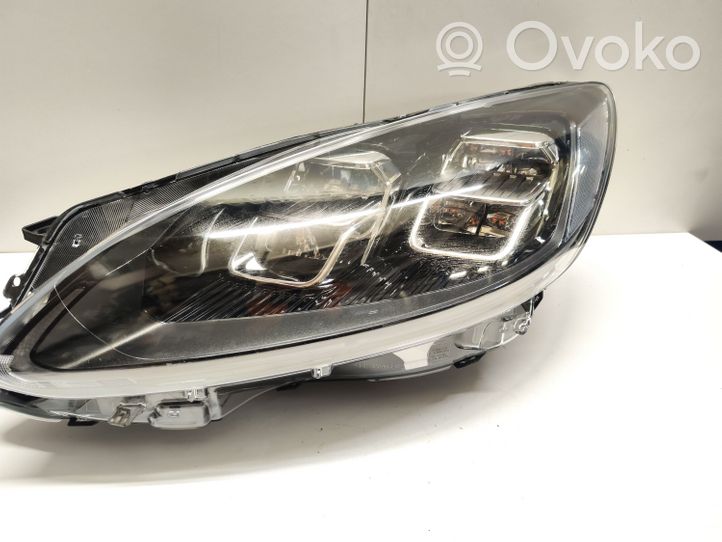 Ford Kuga III Lampa przednia LV4B13E015FC