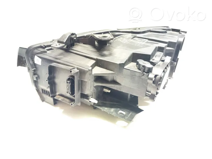 Audi Q2 - Lampa przednia 81A941034B