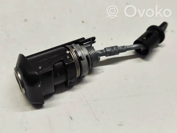 Audi A5 Front door lock 8w2837168d