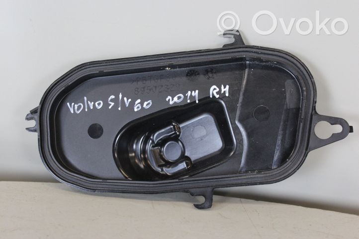 Volvo V60 Osłona żarówki lampy przedniej 89502329