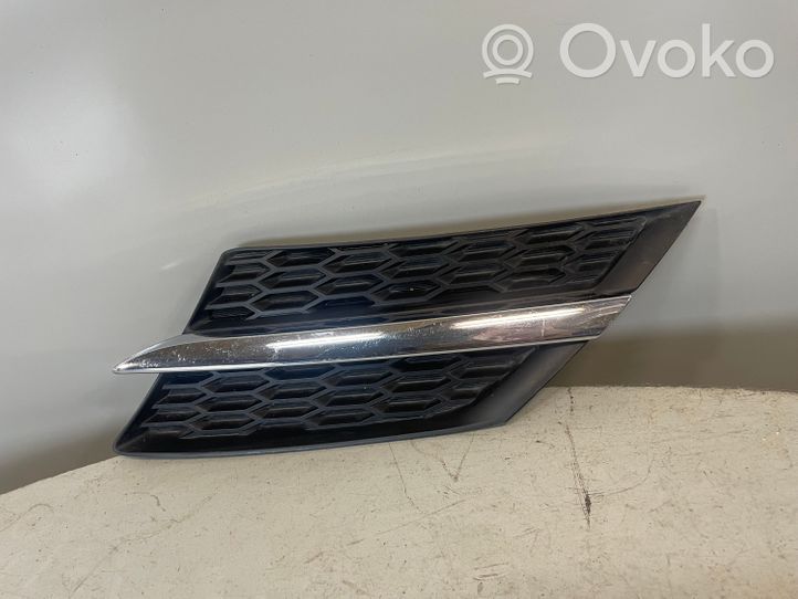 Toyota RAV 4 (XA40) Grille calandre supérieure de pare-chocs avant 5310642010