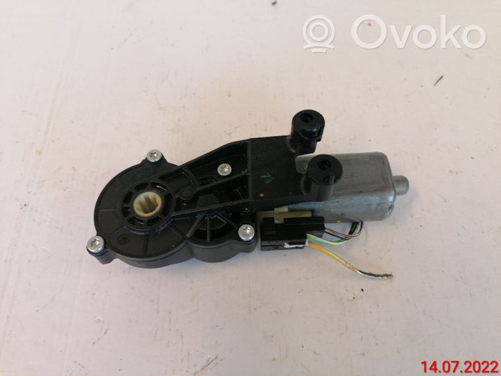 Mercedes-Benz E W211 Motorino di regolazione del sedile 0390203276