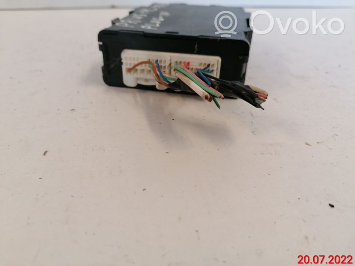 Toyota Prius (XW30) Unidad de control/módulo de la caja de cambios 8953576011