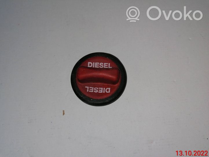 Mercedes-Benz E W211 Tappo del serbatoio del carburante A2204700705