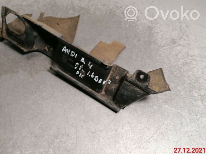 Audi A4 S4 B5 8D Condotto d'aria intercooler 8D0121283B