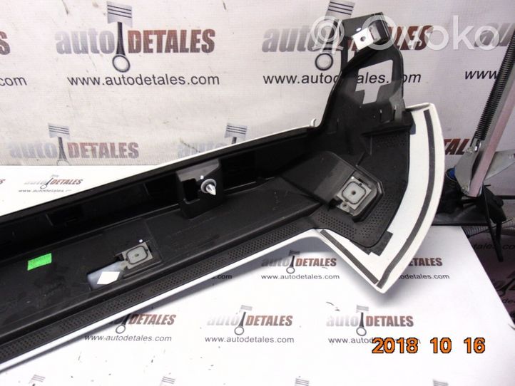 BMW 2 F46 Spoiler del portellone posteriore/bagagliaio 7349464