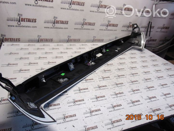 BMW 2 F46 Spoiler del portellone posteriore/bagagliaio 7349464