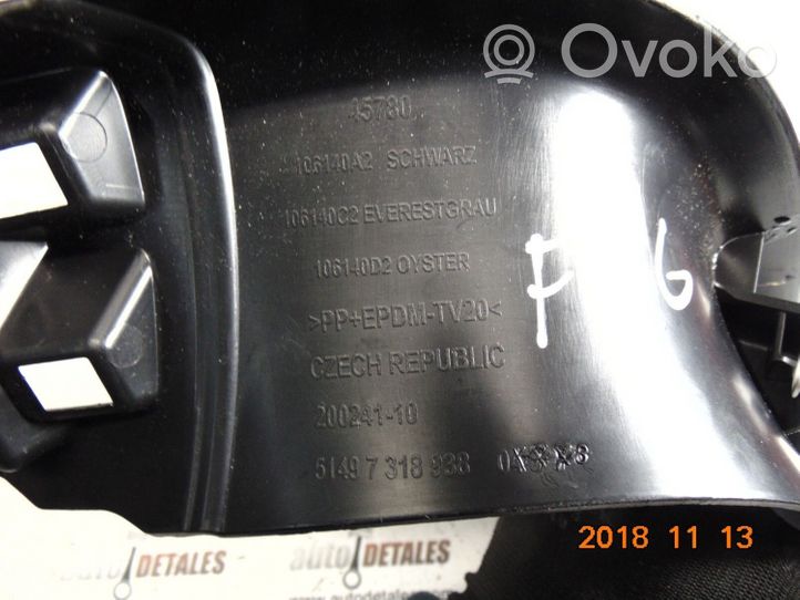 BMW 2 F46 Боковая отделка (у окна) 7318938