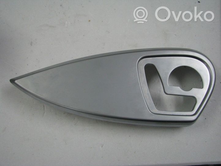 Mercedes-Benz GL X164 Cornice di rivestimento della regolazione del sedile della portiera anteriore A2519185030