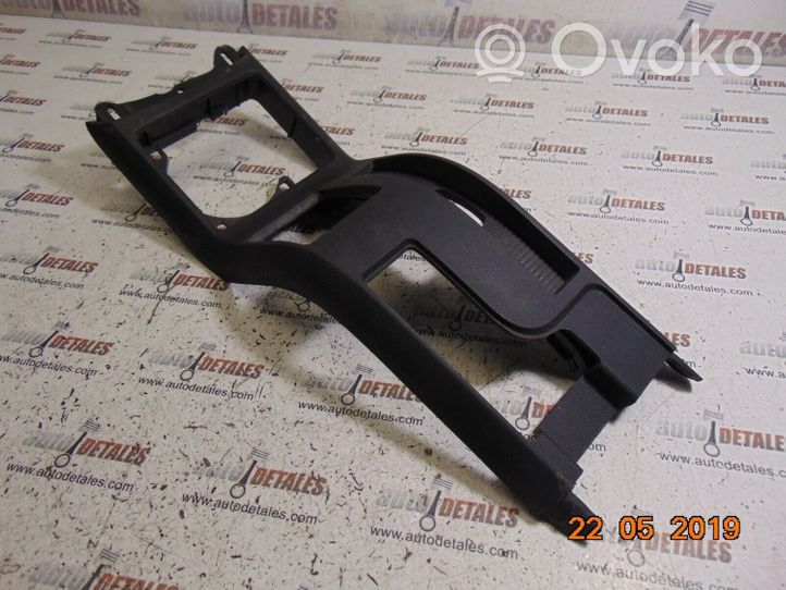 Mercedes-Benz A W169 Rivestimento freno a mano A1696800607