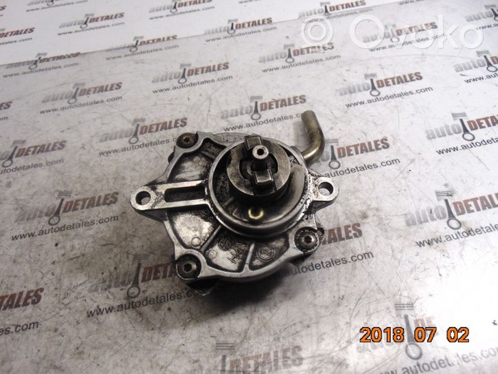 Mercedes-Benz E W210 Vacuum pump A6112300065