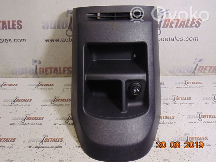 Honda CR-V Panel gniazda zapalniczki tylnej tunelu środkowego 77290SWAG012M1