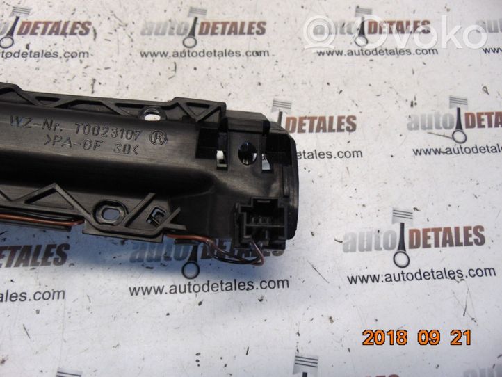 Mercedes-Benz E W211 Maniglia vano portaoggetti A2116800284