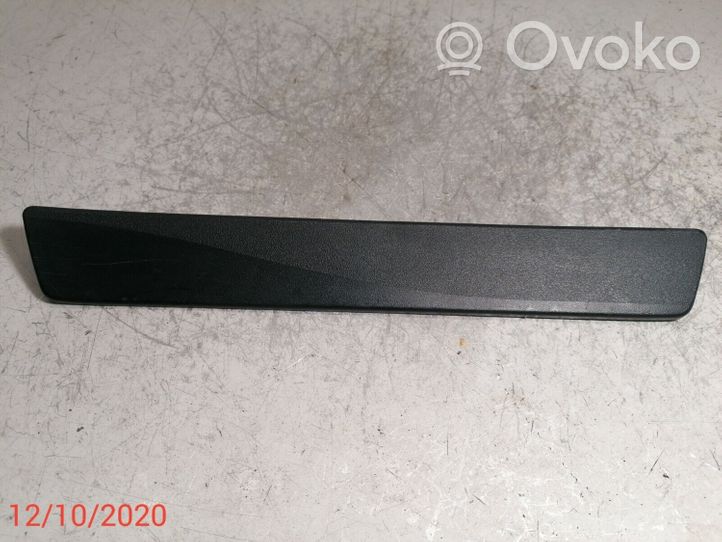 Toyota Prius (XW30) Listwa progowa tylna 6791547030