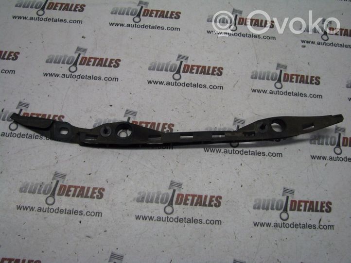 Mercedes-Benz A W169 Support de pare-chocs arrière A1698851121