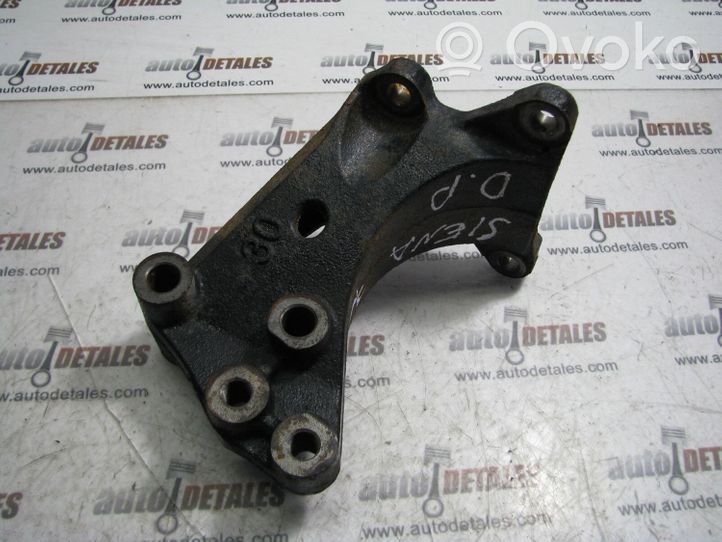 Toyota Sienna XL30 III Support, suspension du moteur 