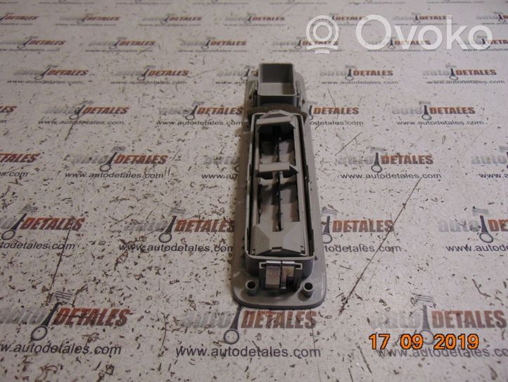 Toyota Avensis Verso Muut kojelaudan osat 6362044030