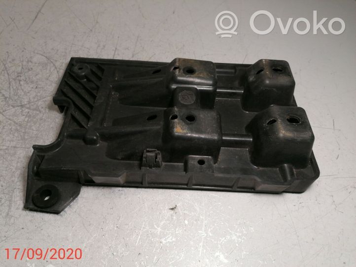 Mitsubishi Space Star Battery tray 30621200