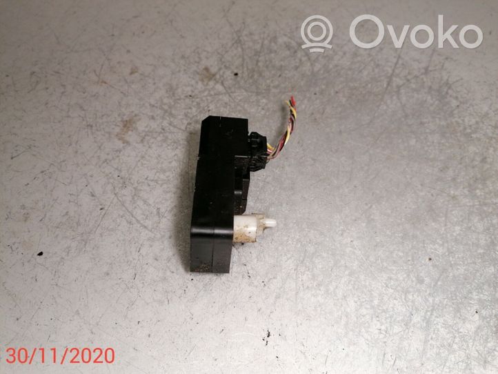 Suzuki Grand Vitara I Air flap motor/actuator 5027522350