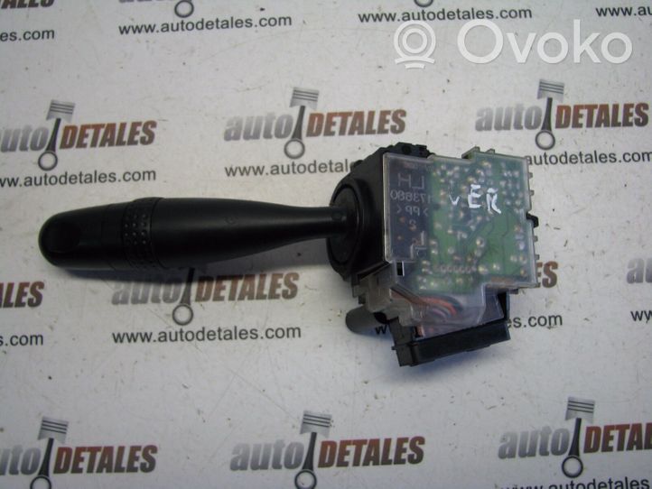 Toyota Corolla Verso E121 Leva comando tergicristalli 1A830173699