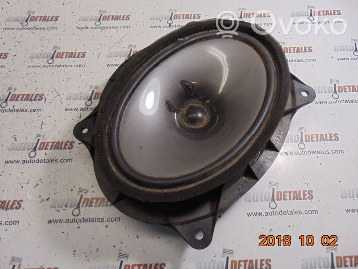 Toyota Camry Altoparlante portiera anteriore 86160AA320