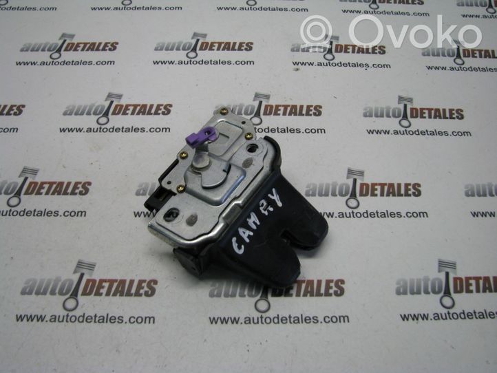 Toyota Camry Serrure de loquet coffre 