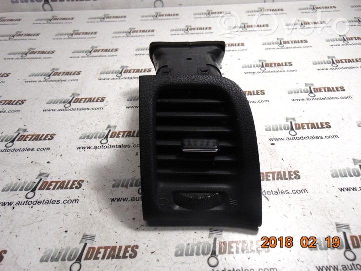 Toyota Previa (XR30, XR40) II Moldura protectora de la rejilla de ventilación lateral del panel 5566028110