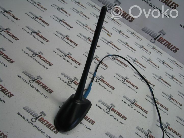 Toyota Avensis T270 Radion antenni 