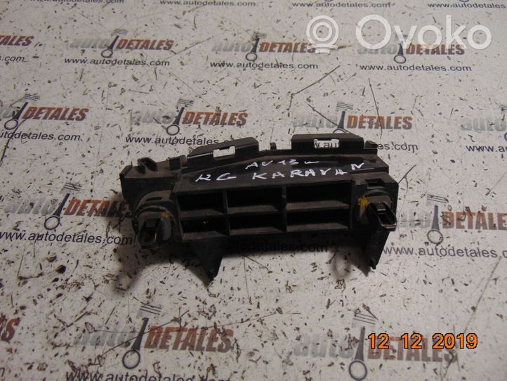 Toyota Avensis T270 Uchwyt / Mocowanie zderzaka tylnego 52563-05040