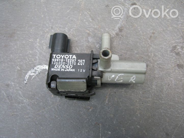 Toyota Corolla Verso E121 Elettrovalvola turbo 90910-12257